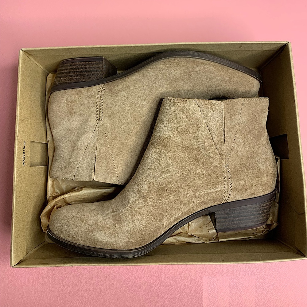 Lucky Brand Suede Boots